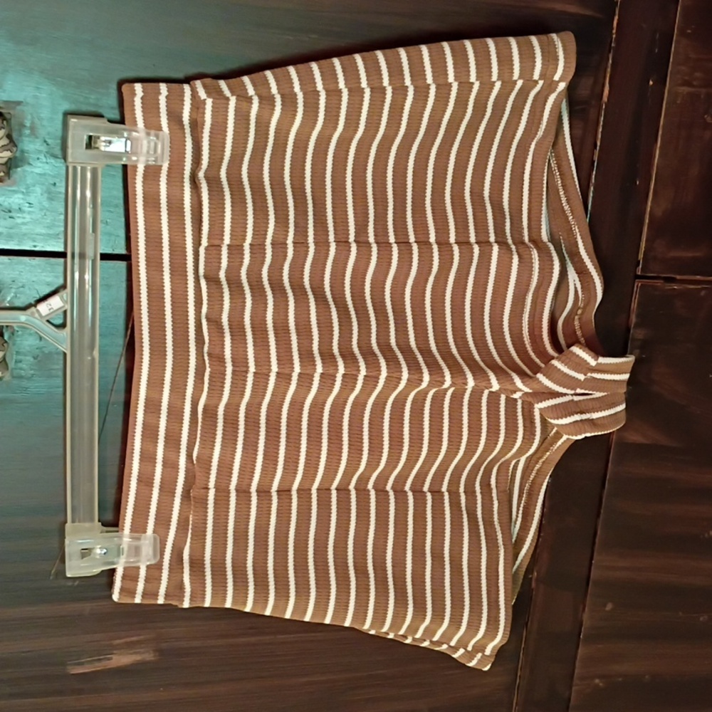 Missguided High Waist Brown and White Striped Shorts, Size M, Ribbed And Texture